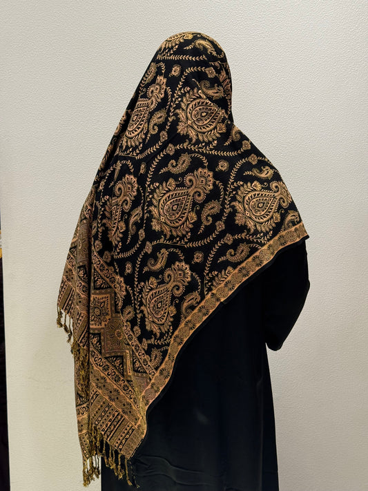 Gold Shimmer Premium Pashmina Shawl
Designed for women who love elegance and luxurious modest fashion, this premium shimmer shawl offers graceful draping, soft comfort, and radiant beauty.
Perfect for weddings, festive occasions, parties, travel, and sophisticated styling.