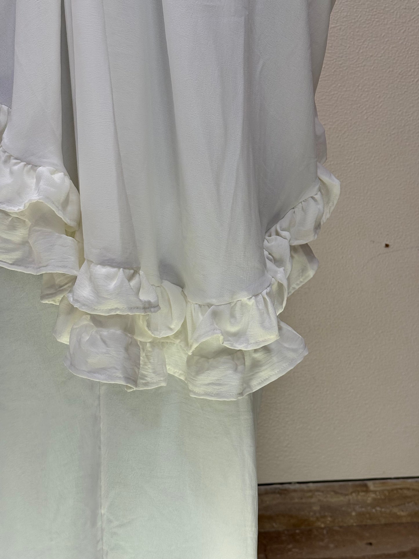 Jilbab with white abaya for umrah