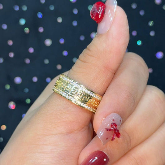 Golden Heritage Band Ring
