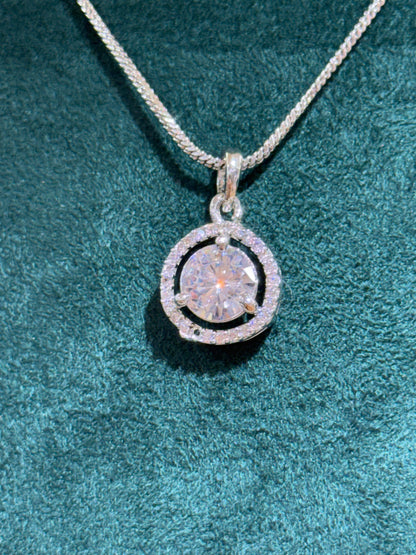 American diamond pendant set