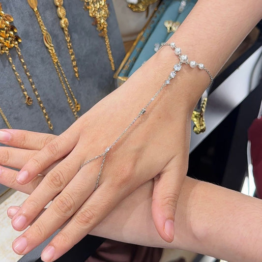 Anti tarnish pearl hand chain