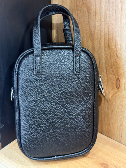 Navy Diamond PurseElegant • Luxury • StylishPremium Party HandbagEffortless Sophistication