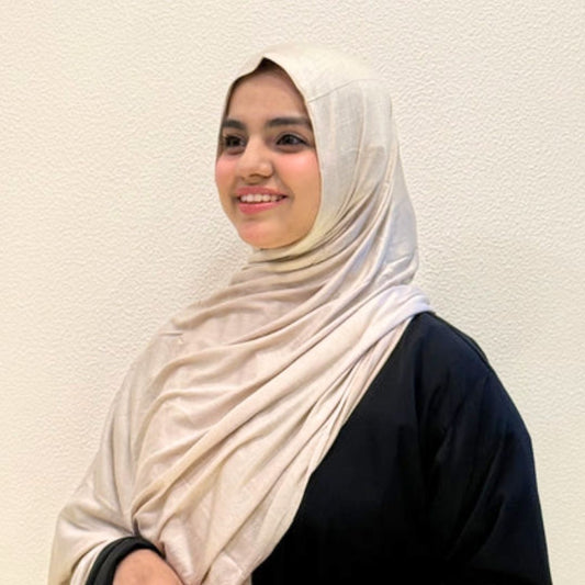 Cream Bamboo Jersey Hijab

Premium Soft Stretch Modest Scarf

Soft • Breathable • Elegant

Lightweight Comfort • Everyday Style

Effortless Elegance