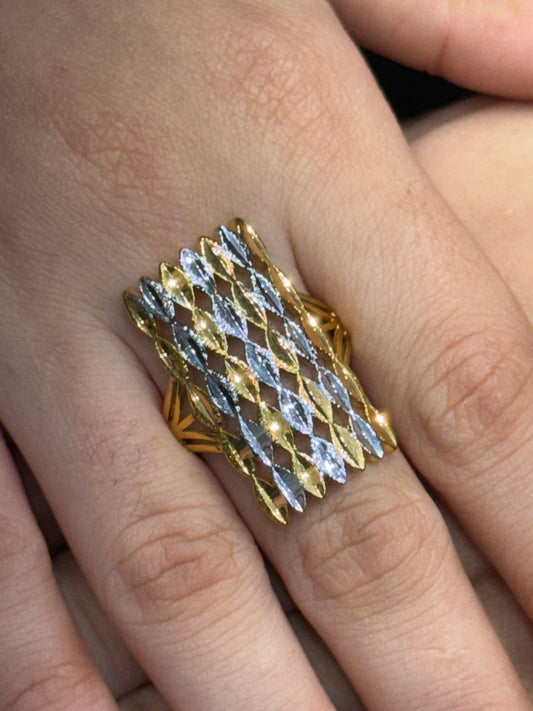 Gold Alike Turkish Style Ring

Elegant • Ethnic • Luxury

Statement Jewelry

Timeless Beauty
