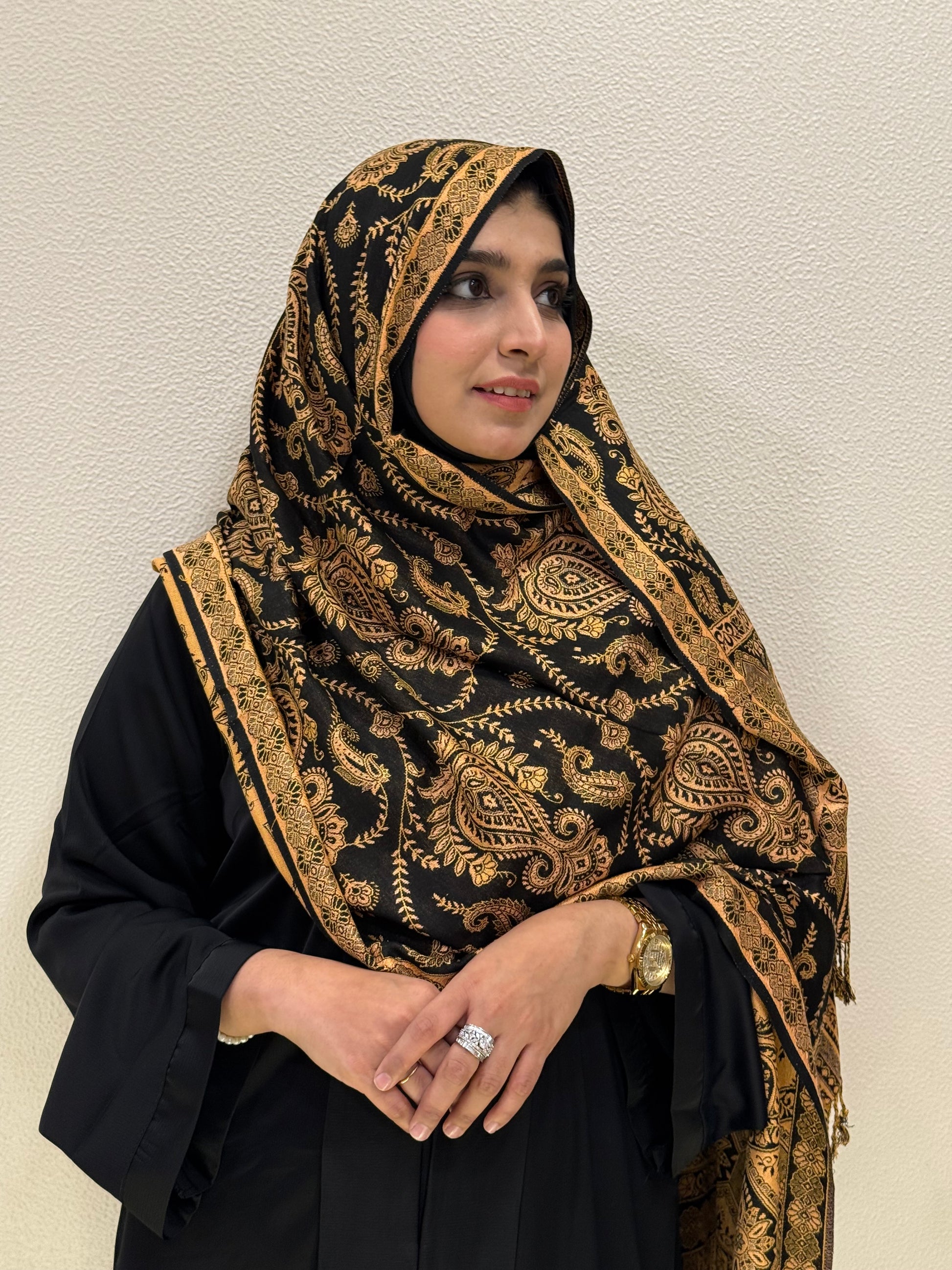Gold Shimmer Premium Pashmina Shawl Elegant Luxury Timeless Shimmer Modest Fashion Effortless Glamour