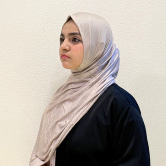 Gray Bamboo Jersey Hijab

Premium Soft Stretch Modest Scarf

Soft • Breathable • Elegant

Lightweight Comfort • Everyday Style

Effortless Elegance
