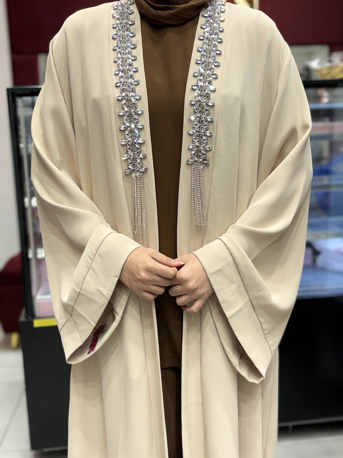 Elegant Modest Co-Ord Outfit with Hijab

Soft Fabric • Comfortable Fit • Complete 3PC Set

Effortless Elegance

Top • Bottom • Hijab