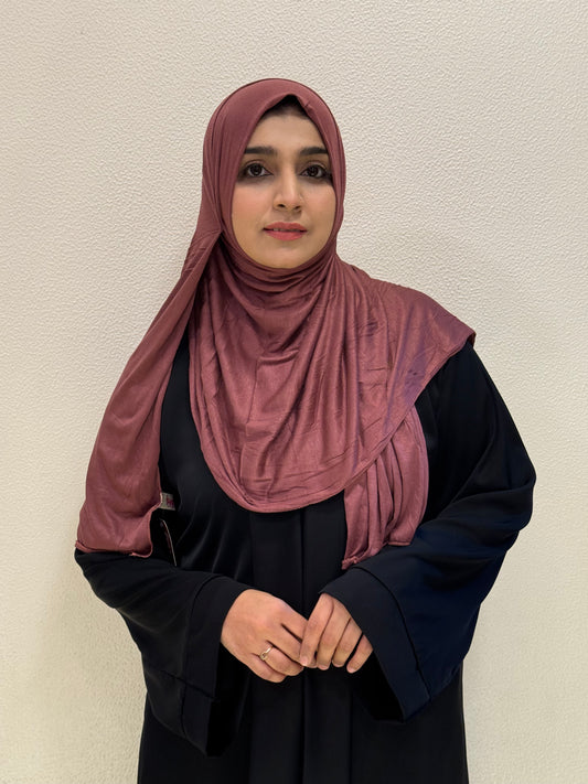 Red Bamboo Jersey Hijab

Premium Soft Stretch Modest Scarf

Soft • Breathable • Elegant

Lightweight Comfort • Everyday Style

Effortless Elegance