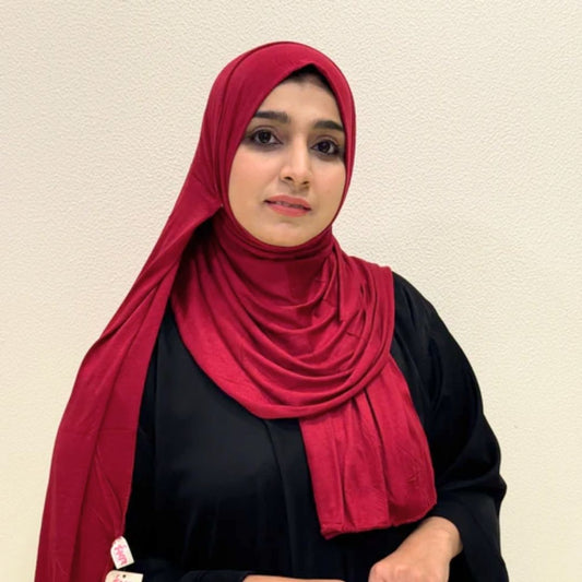 Red Bamboo Jersey Hijab

Premium Soft Stretch Modest Scarf

Soft • Breathable • Elegant

Lightweight Comfort • Everyday Style

Effortless Elegance