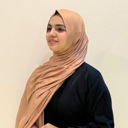 Reddish Brown Bamboo Jersey Hijab

Premium Soft Stretch Modest Scarf

Soft • Breathable • Elegant

Lightweight Comfort • Everyday Style

Effortless Elegance